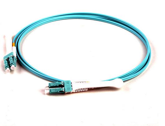 OM3 50/125 الألياف البصرية التصحيح الحبل ، متعدد الألياف الحبل التصحيح 5Mtrs PVC كابل المائية