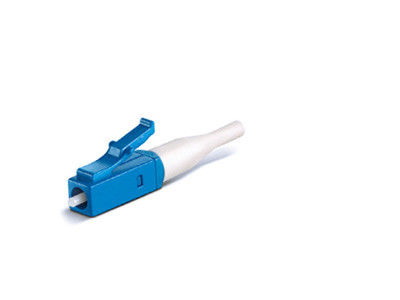 LC / PC UPC الألياف البصرية ضفيرة SingleMode SX 9 / 125um PVC LSZH كابل