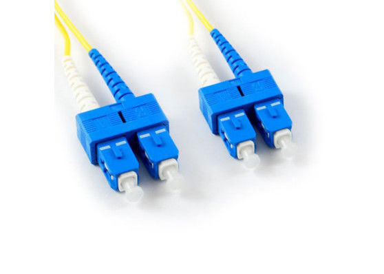 الصين الكيبل التلفزيوني DX SC UPC الألياف البصرية موصلات 2.0 / 3.0mm حجم السكن البلاستيك المزود