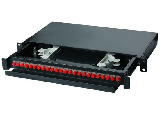 الصين 1U انزلاق الربط Pm الألياف مقرنة ، 1550nm St الألياف مقرنة مع دليل الكابل المزود