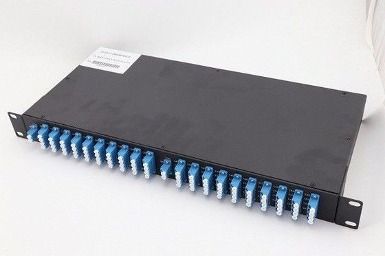 الصين LC / UPC موصلات DWDM Mux Demux 1537.40nm الطول الموجي لمكبر الألياف الضوئية المزود