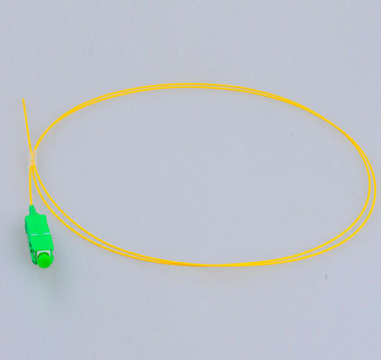 1310 / 1550nm الألياف البصرية جديلة واحدة وضع SC / APC G657A1 2.0mm ديا كابل أصفر المزود
