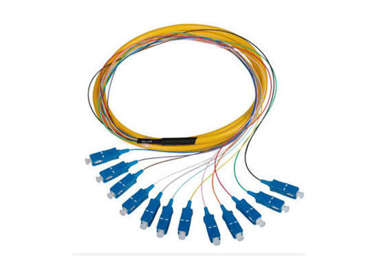 SC / UPC الألياف البصرية ضفيرة 1310 / 1550nm الطول الموجي لشبكة المنطقة المحلية المزود