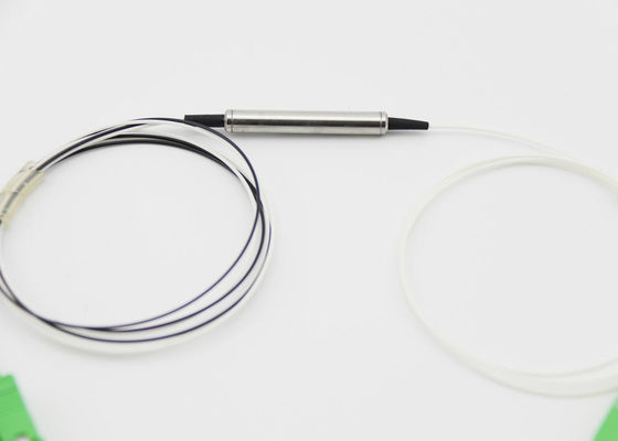 1 × 2 DWDM الجهاز ، أنبوب معدني 0.9MM G657A1 الألياف المضاعف E Demultiplexer مع موصلات SC / APC المزود